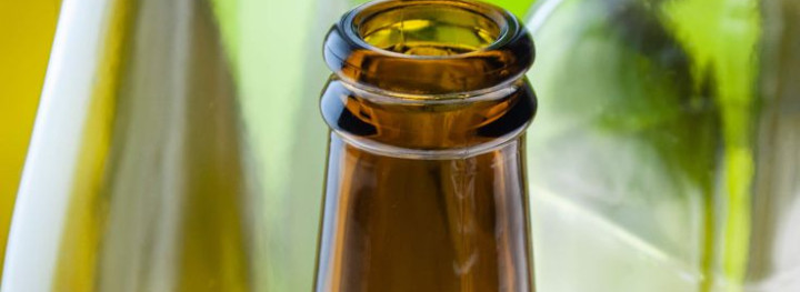121_es-imagen-de-cabecera-del-catalogo-completo-con-varias-botellas.sh736.ct1